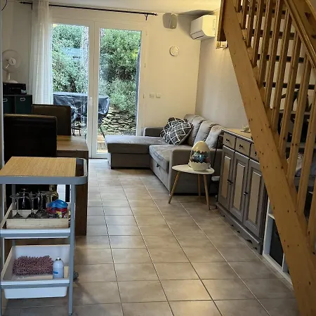 Vila Avec Piscine Chauffee La B Elle 105 Calvisson